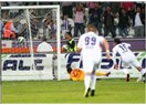Galatasaray, Ordu’da eski futbolcularından “balyoz” gibi iki gol yedi!