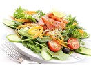 Vitaminli çeşit salatası