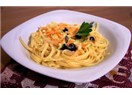 Havuç ve brokolili spagetti