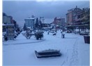 Dursunbey'de 2013'ün ilk kar yağışı başladı.
