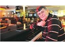 Altın Plak – Platin Plak – Altın Piyano ödüllerinin sahibi Ferdi Özbeğen hayata veda etti…