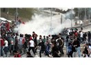 Toma'ların arkasına yazılan duvar yazıları...