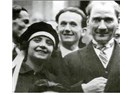Atatürk posteri göstererek çok ayıp etmişler!