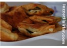 Peynirli börek kızartması