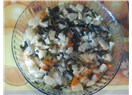 Zeytinyağlı, limonlu, portakallı kereviz yemeği