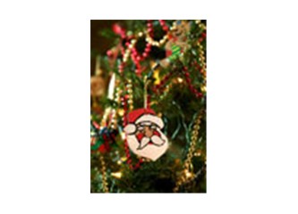 Yılbaşı ağacı süslemenin, Noel Baba'ya inanmanın kime ne zararı var?