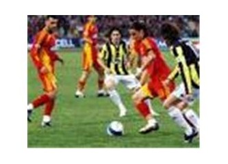 Aragones ve hakeme rağmen