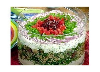Merih'in yoğurtlu salatası