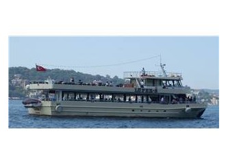 Boğazda tekne turu