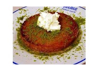 Kremalı lorlu tel kadayıf