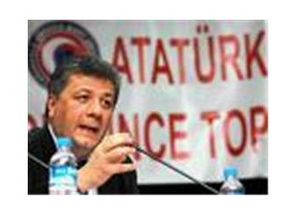 Bir gazeteci bir generale; bre general gel barabar bir darbe yapalım, demiş..