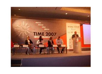 TIME 2007-3 Milliyet Blog yazarları paneli