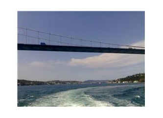 Deniz Mavisi Özlemin Şimdi Bir Düş Oldu Anılarda, Ey Güzel İstanbul !