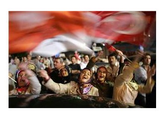"Güç"ün tadı başkadır