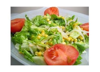 Soya filizli salata