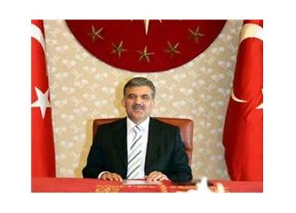 Abdullah Gül'e "Ermeni" diye hakareti taşıyabiliyorsa sosyal demokrat CHP ceket bırakıp çıksın