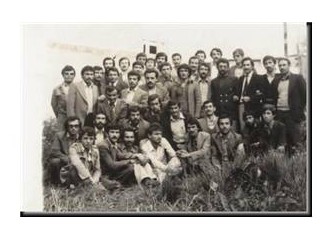 Siyah beyaz yüzler..