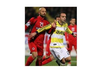 Fenerbahçe'nin en büyük rakibi kenarda oturan yaşlı adam!