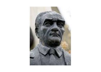 Atatürk heykelleri kaldırılmalı