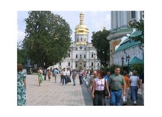 Ukrayna'da üniversite eğitimi almanın avantajları