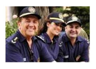 Okullarda polis abi ve polis abla