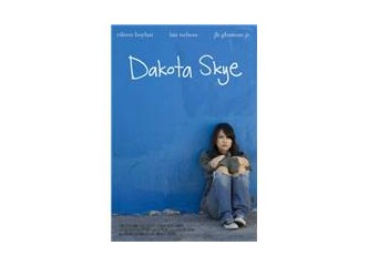 Dakota Skye; hayatın gri tonları üzerine