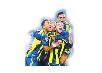 Fenerbahçe PSV'yi 2-0 yenerek devler liginde namağlup ünvanını korudu.