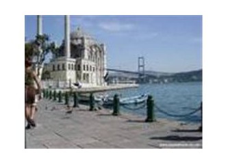 Sana dün Boğaziçi Köprüsü'nden baktım Aziz İstanbul.