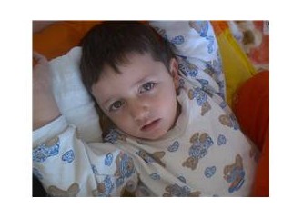 Hangi şiir çaldı gülüşünü çocuk