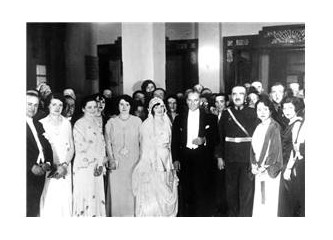 Atatürk ve Kadınlarımız