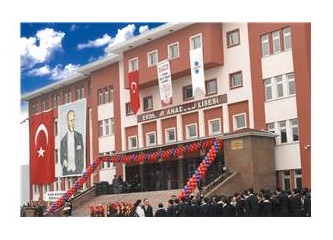 Erdemir Anadolu Lisesi Dil Kongresi