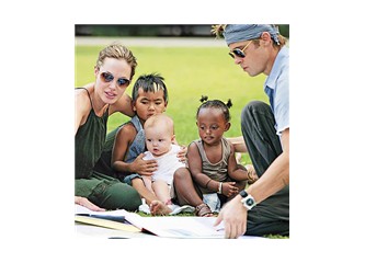 Angelina Jolie ve Brad Pitt ile çocukları