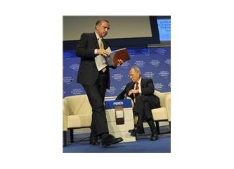 Davos’da Erdoğan’ı İngilizce Kurtardı