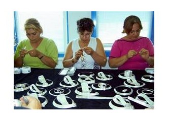 Aliağa'da sanat ''Hasır Bilezik''