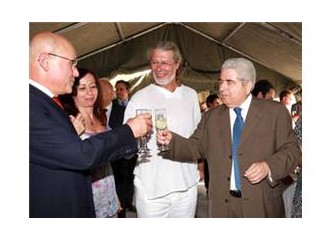 Aman Rumlar incinmesin!