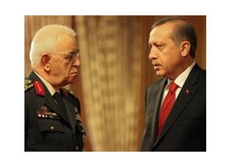 Paşa paşa geldi, paşa paşa gidiyor..