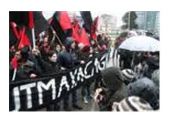 Yunan halkından demokrasi dersi...