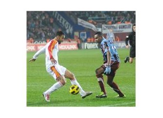 Kayserispor, Zirvenin Rengini Değiştirdi: Sarı Lacivert!