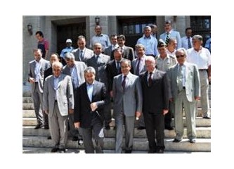 Sanayi ve Ticaret Bakanı Nihat Ergün, Burdurlu İşadamları ve Sanayicilere bol bol nasihat verip gitt