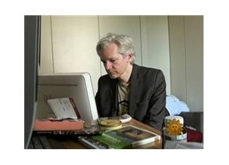 Assange, postmodern bir devrimci mi?