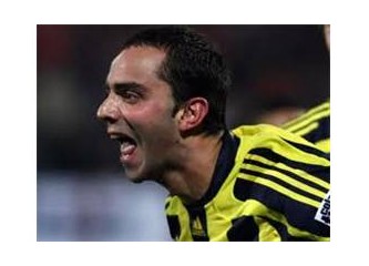 Futbolda bir ilk: Semih, k...çı ile gol attı