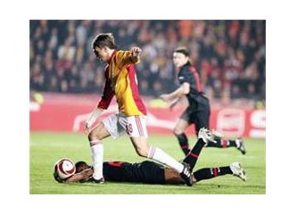 6 hakemin yetmediği bir UEFA vedası...