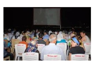Erdemli Belediyesi'nden sinema festivali...
