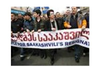 Gürcistan`da karmaşanın sonu yok mu?