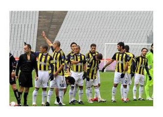 Futbolculara tepki gereksiz