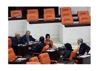 23 Nisan’a protesto, 19 Mayıs’a değil, ama niye?
