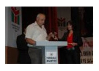 Hayat limanından demir aldı ömür