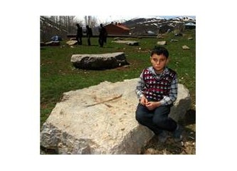 Eski mezarlık üstünde okul yapılır mı?