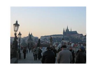 Yüz kuleli şehir Prag