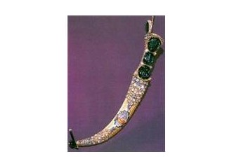 Sanat Hazineleri (Dört Zümrütlü Hançer)